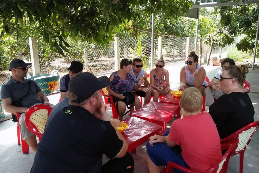 lunch in Can Gio tour