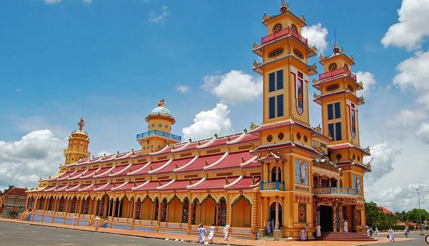 Cao Dai Temple