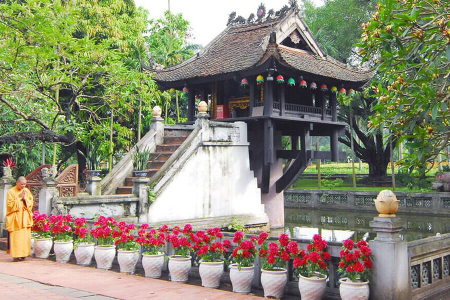 One Pillar Pagoda in Ha Noi