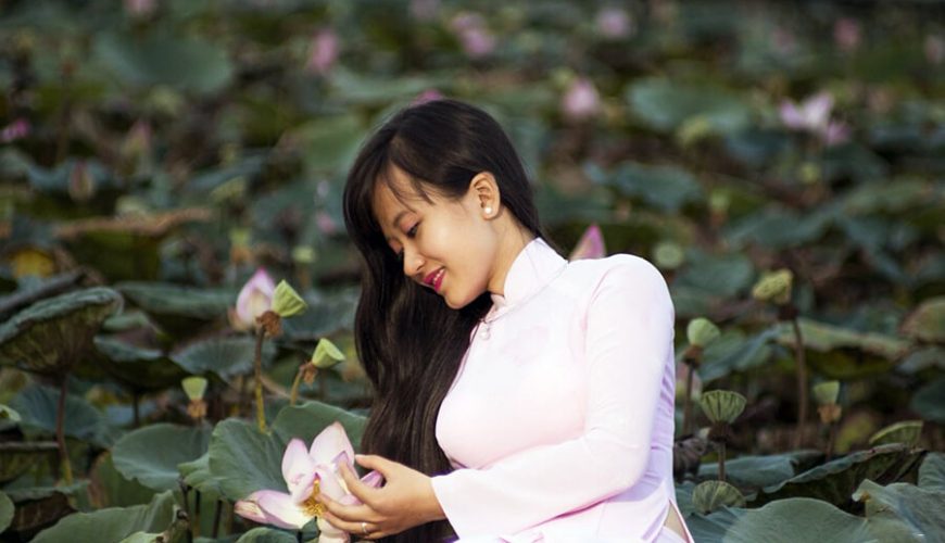 ao dai Vietnam