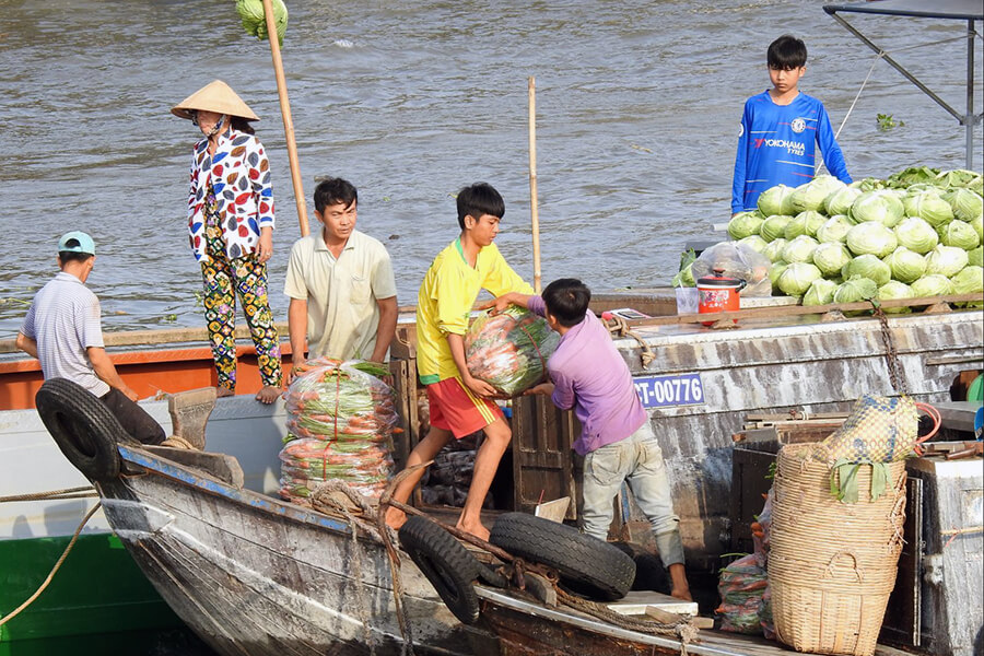 Cai Rang Floating Market