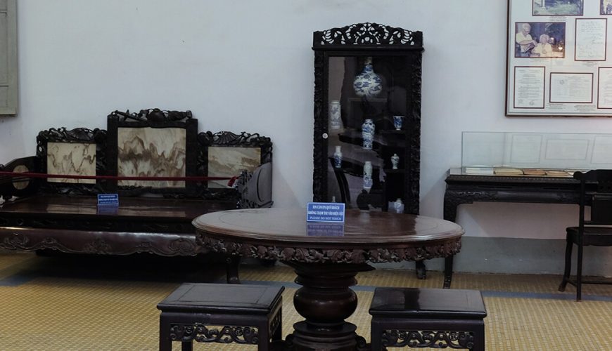 collection of Vuong Hong Sen