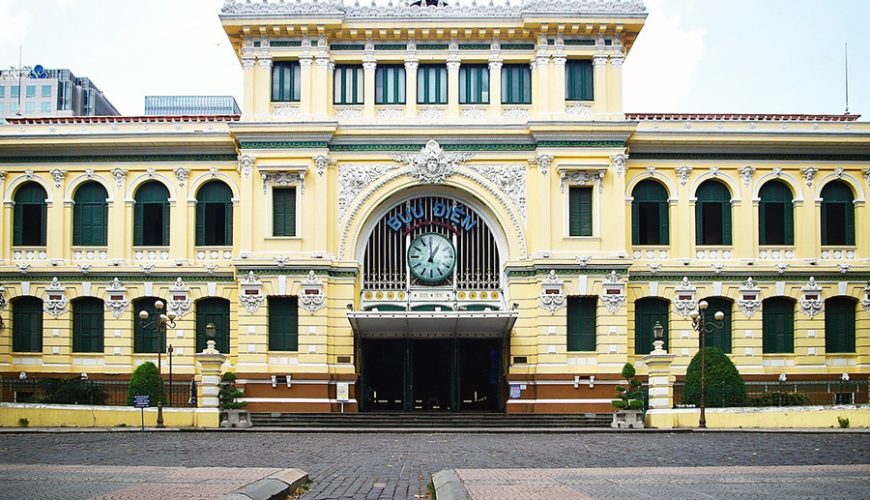 Ho Chi Minh City and Cu Chi Tunnels Tour