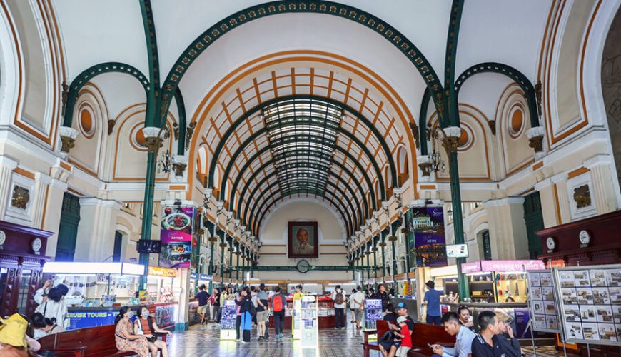 Ho Chi Minh Post office