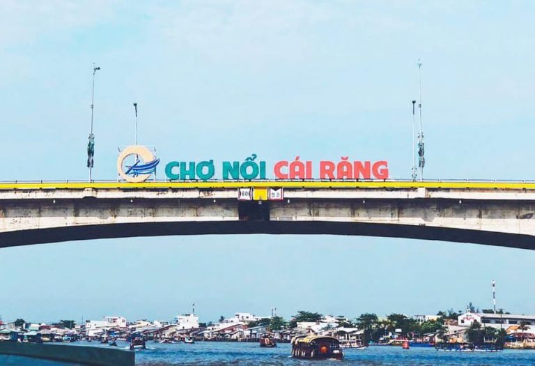 Cai Rang Floating Market - Top One Tourist Attraction in Can Tho