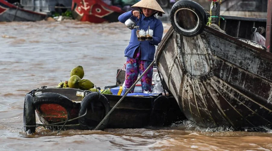 Cai Rang floating market