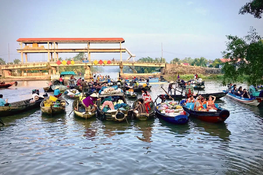 Phong Dien Floating Market