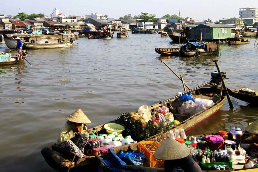 Phong Dien Floating Market