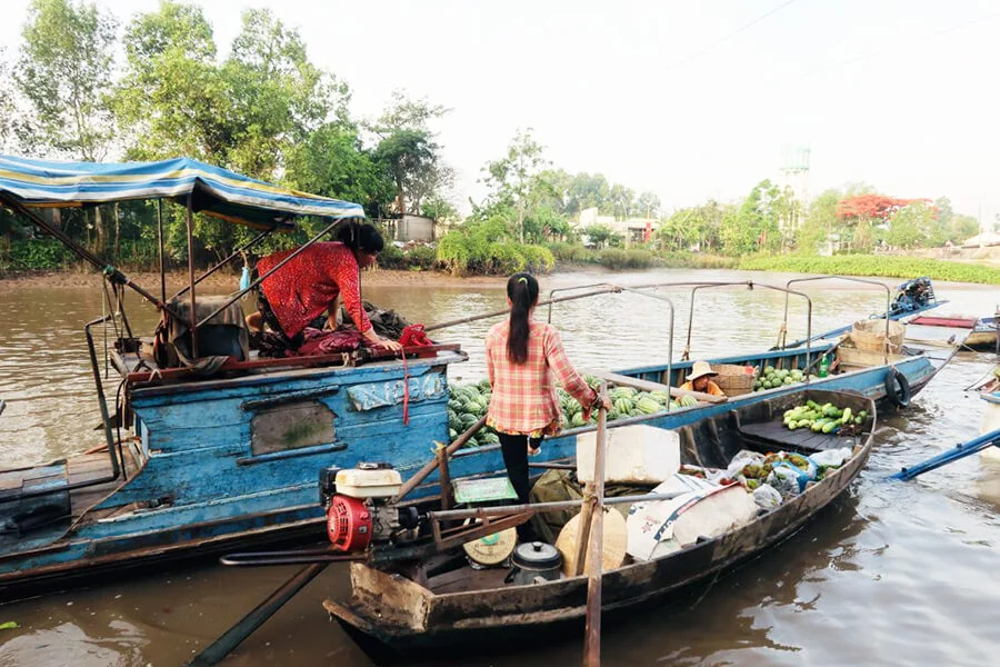 Phong Dien Floating Market