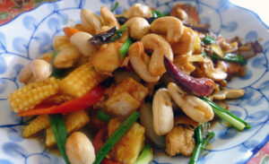 Cashew salad