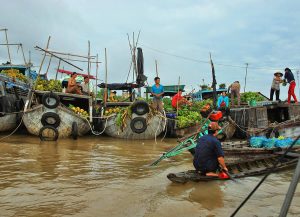 Long Xuyen Floating Market