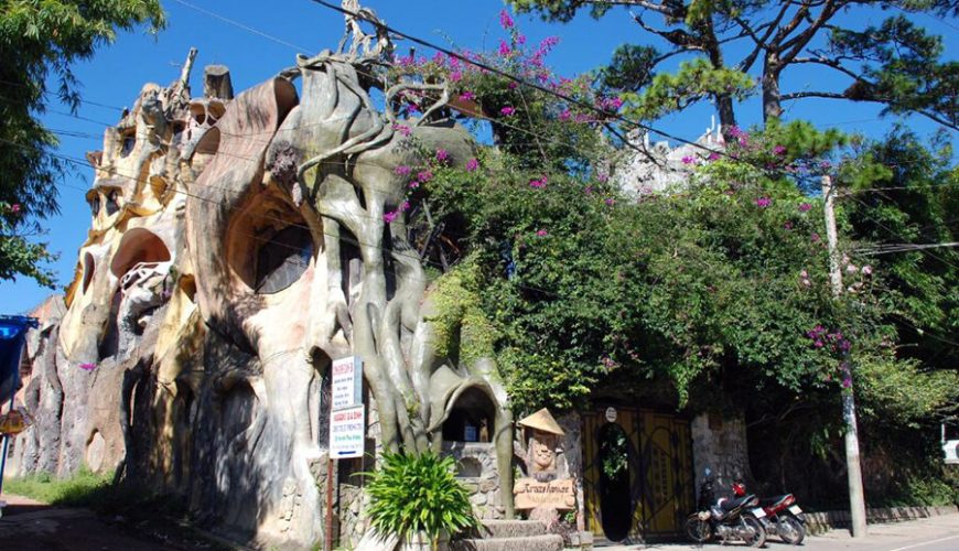 Hang Nga Villa