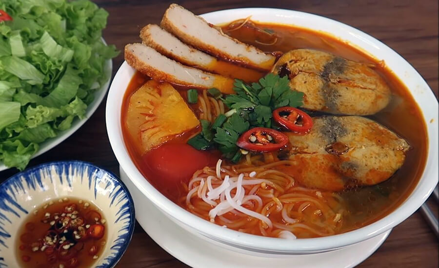 Fish noodle soup