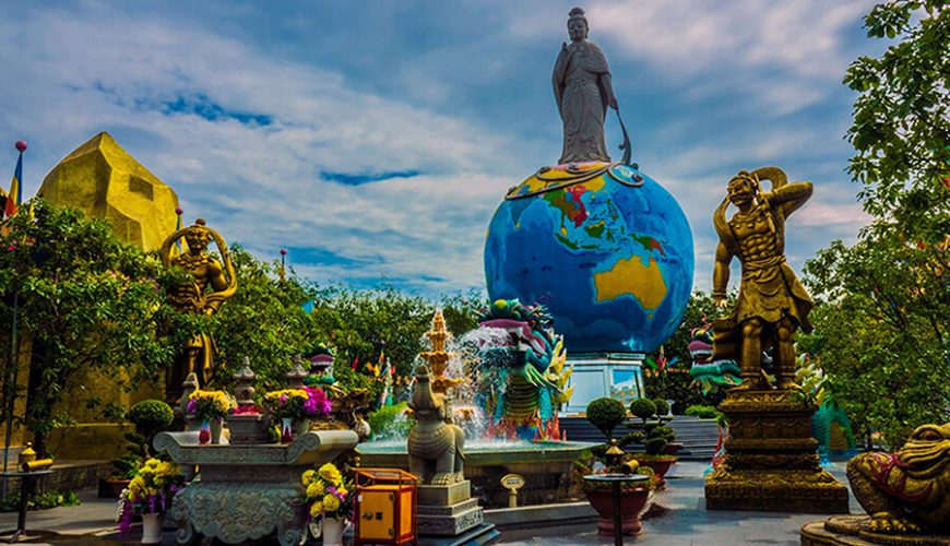 Suoi Tien park in Saigon