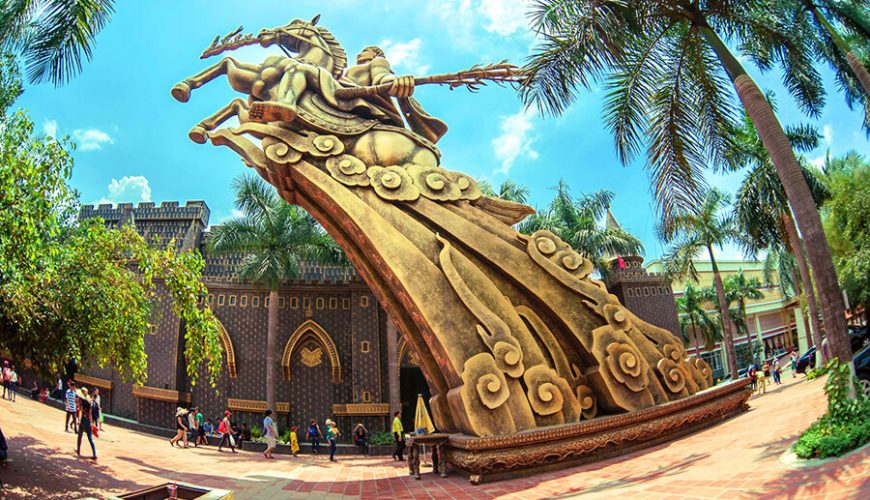 Suoi Tien Theme park