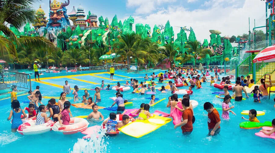 Tien Dong beach in Suoi Tien Theme Park