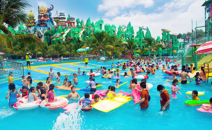 Tien Dong beach in Suoi Tien Theme Park
