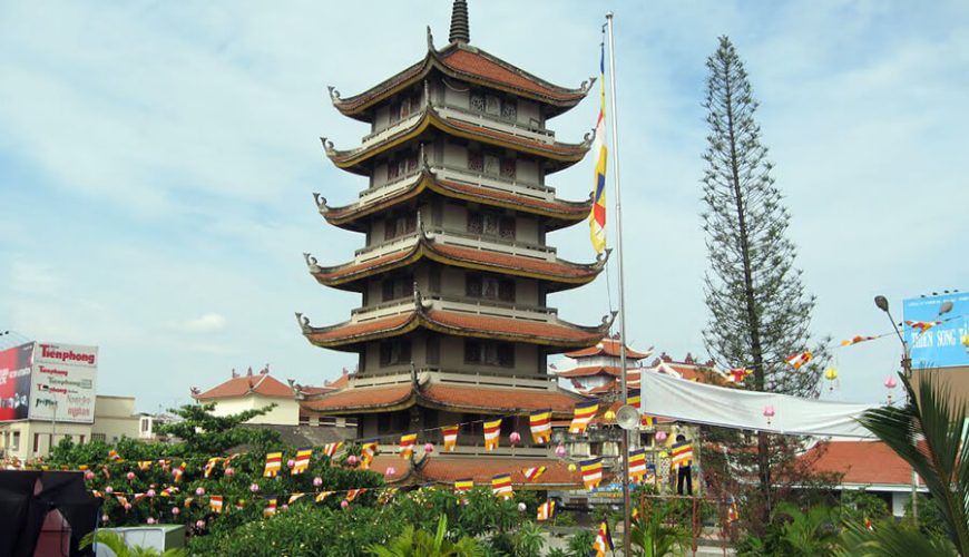Guanyin tower in Vinh Nghiem Pagoda