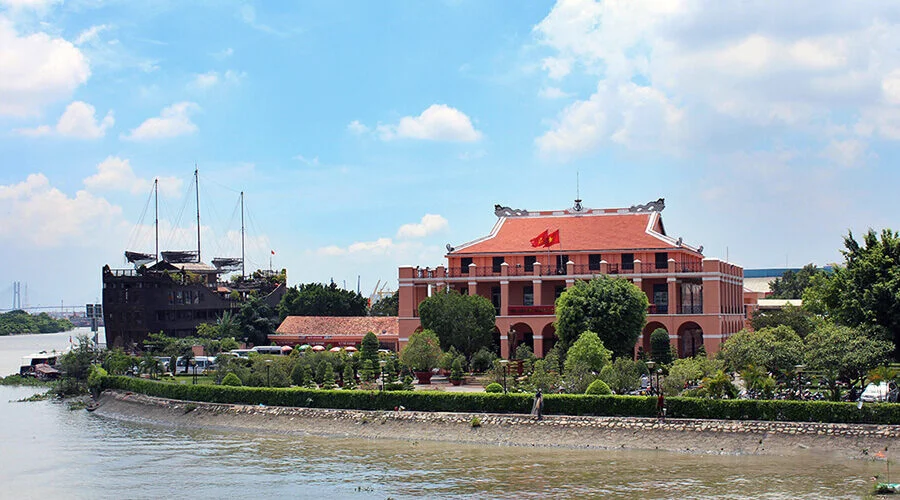 Dragon house wharf