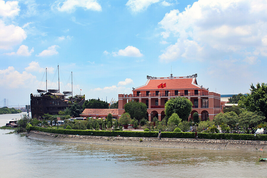 Dragon house wharf