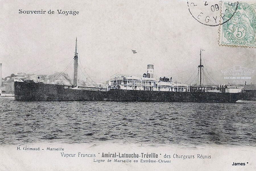 ship Amiral de Latouche-Tréville