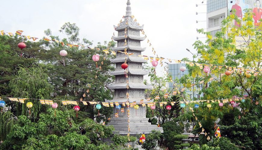 Stone-Tower-in-Vinh-Nghiem-Pagoda