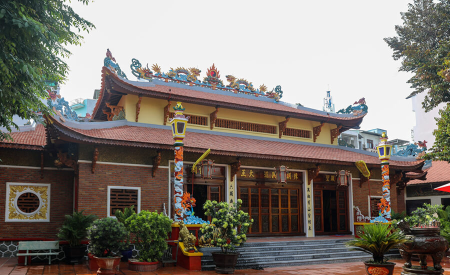 Tran Hung Dao Temple