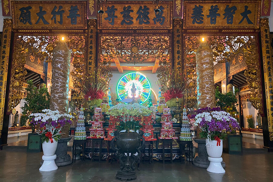 Vinh Nghiem Pagoda