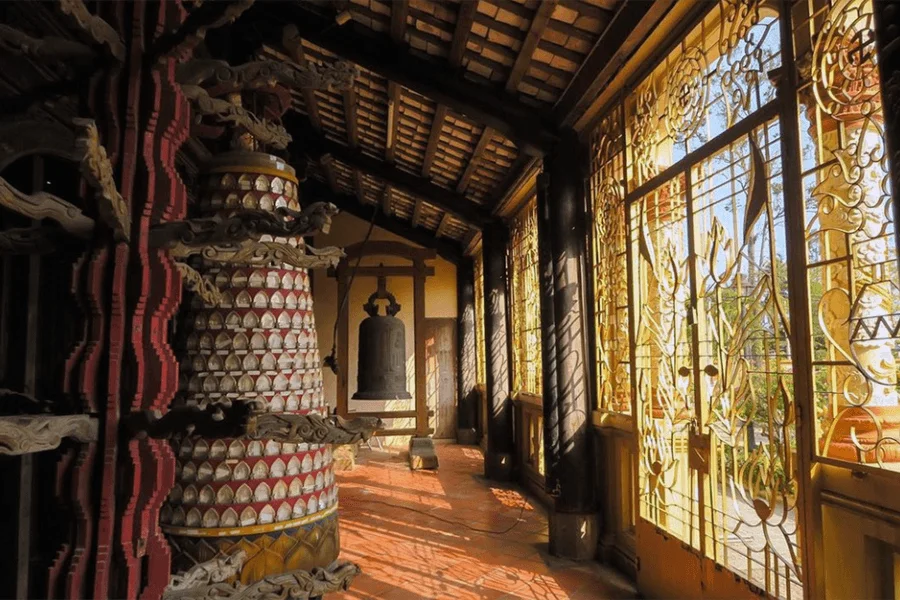 bronze bell in Vinh Trang Pagoda