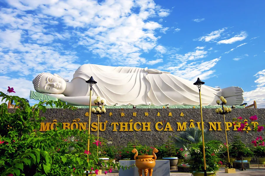 Vinh Trang Pagoda