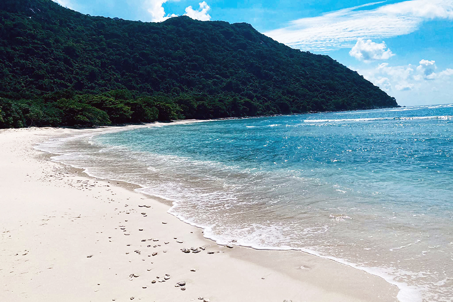 Bay Canh beach