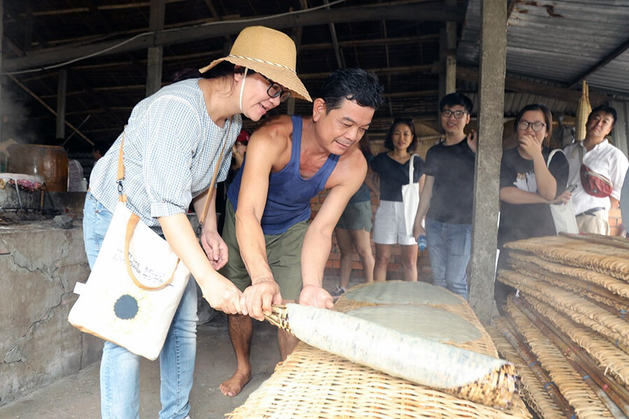 Traditional craft village of making rice noodle