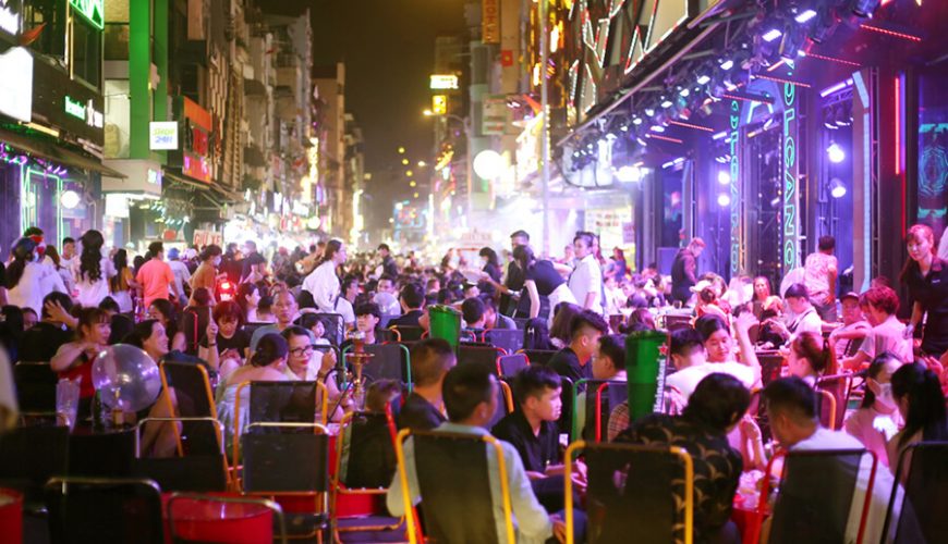 bars and pubs in Bui Vien