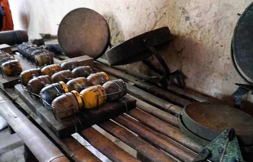 Ho Chi Minh City and Cu Chi Tunnels Tour