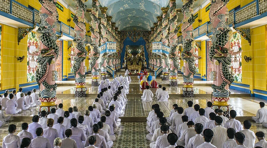 Cao Dai temple