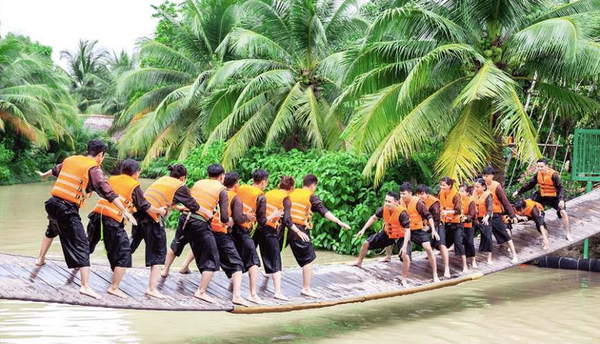 lan vuong tourist area