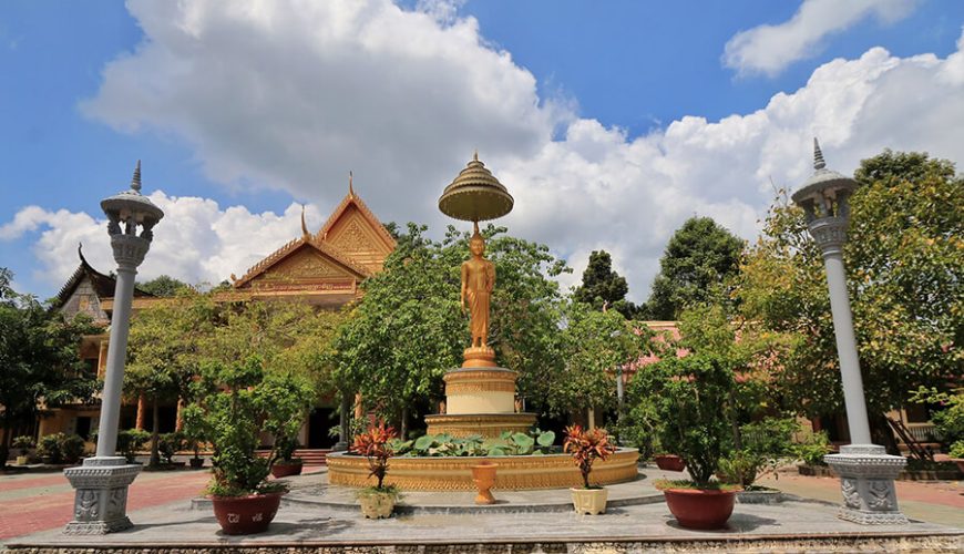 Ong Met Pagoda Tra Vinh