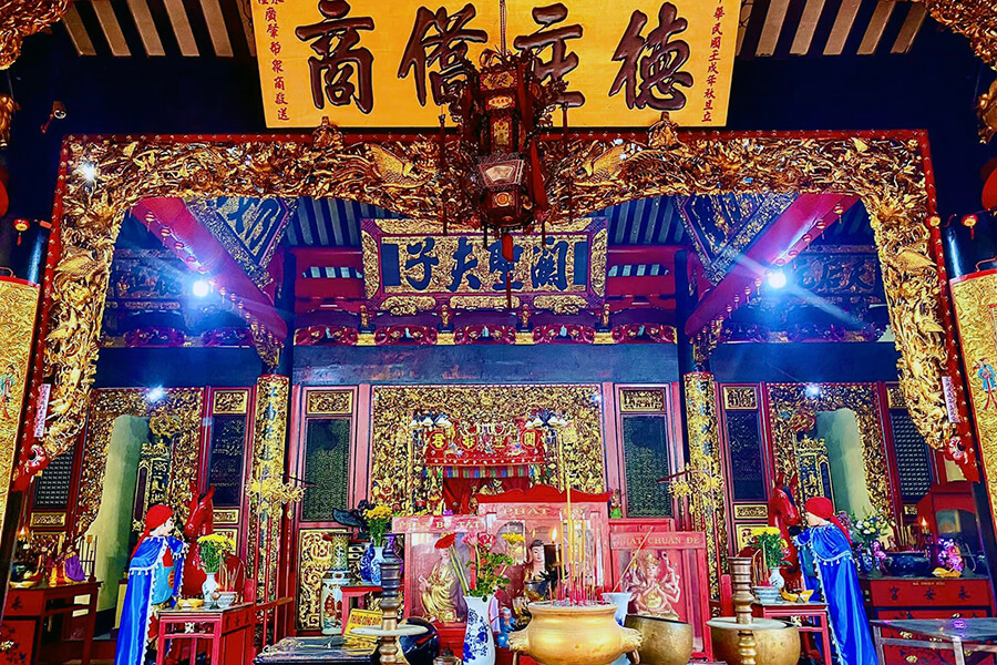 That Phu Temple Vinh Long