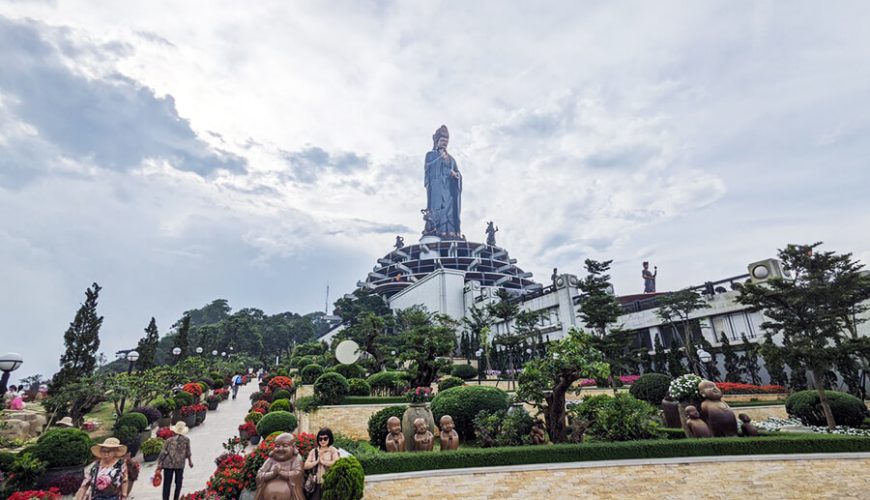 Cao Dai Temple – Black Virgin Mountain & Cu Chi Tunnels Tour