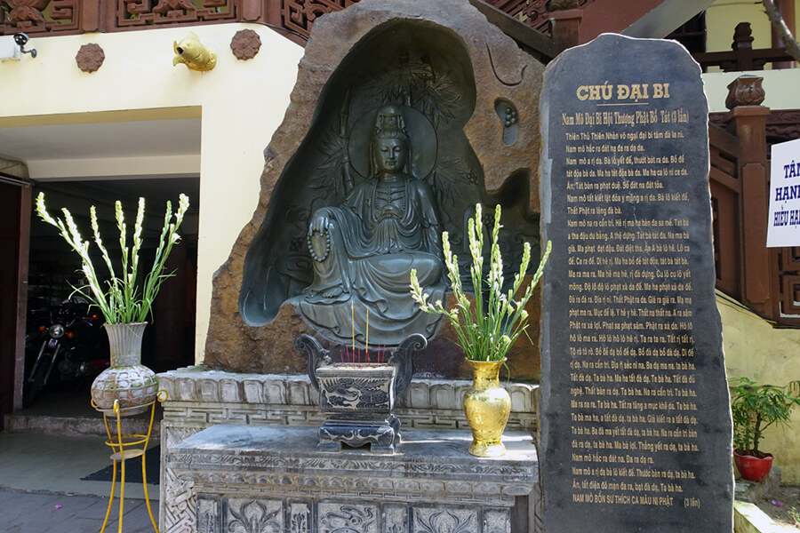 Phat Hoc pagoda