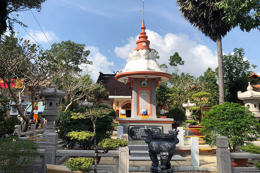 Phuoc hau Pagoda