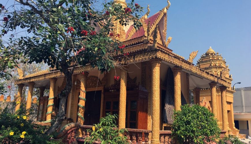 Pothisomron Pagoda