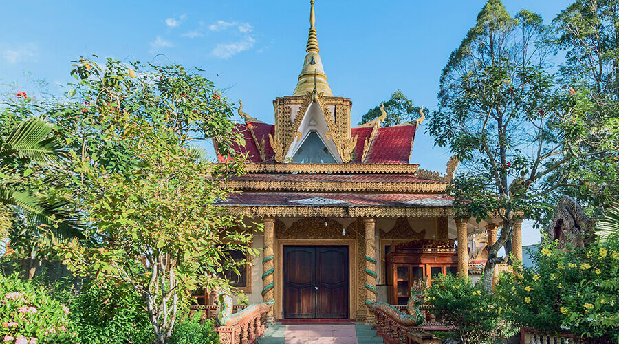Pothisomron Pagoda