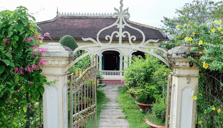 Ba Duc Ancient House