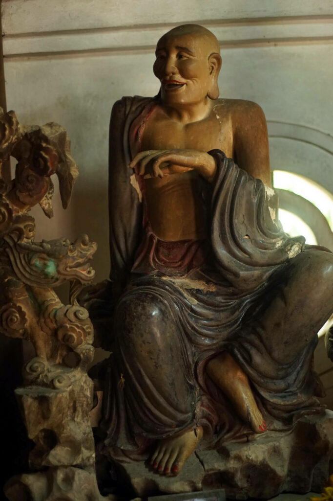 Statue of Asvagosha in Tay Phuong Pagoda
