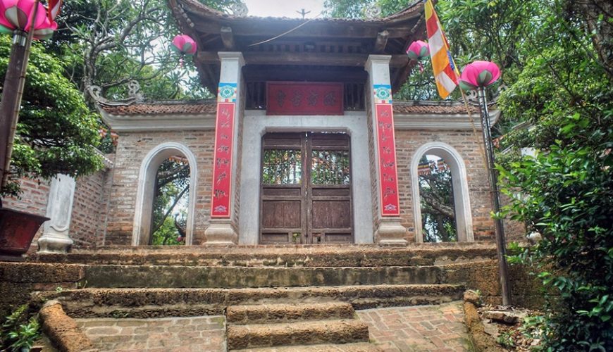 Tay Phuong Pagoda