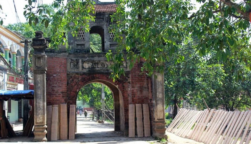 Phong Nam Ancient village