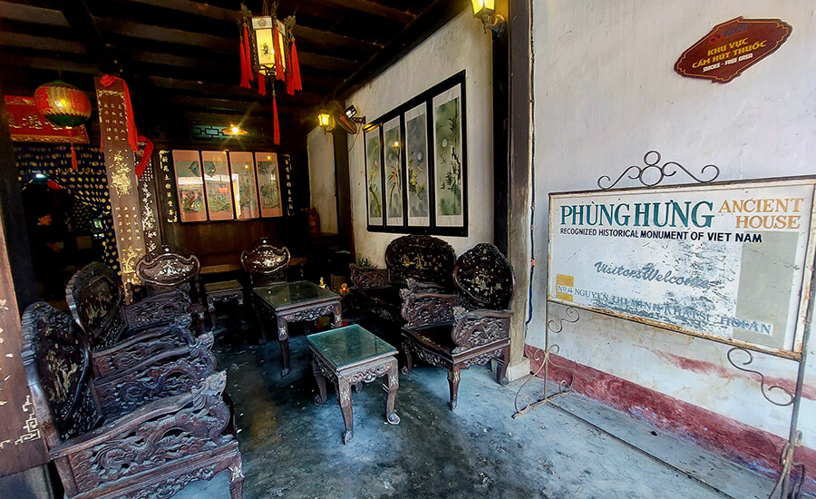 Phung Hung ancient house