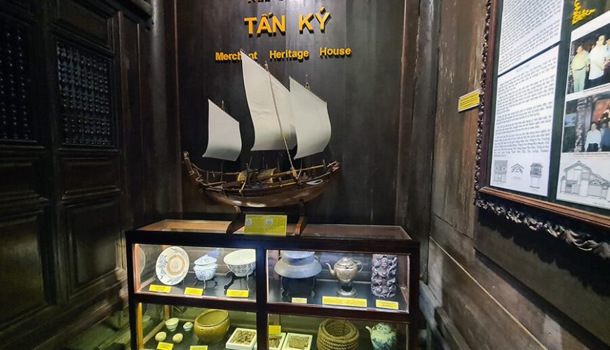 Tan Ky Ancient house