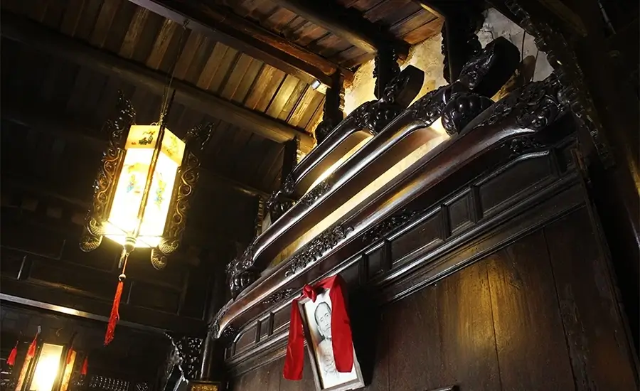 Tan Ky Ancient House